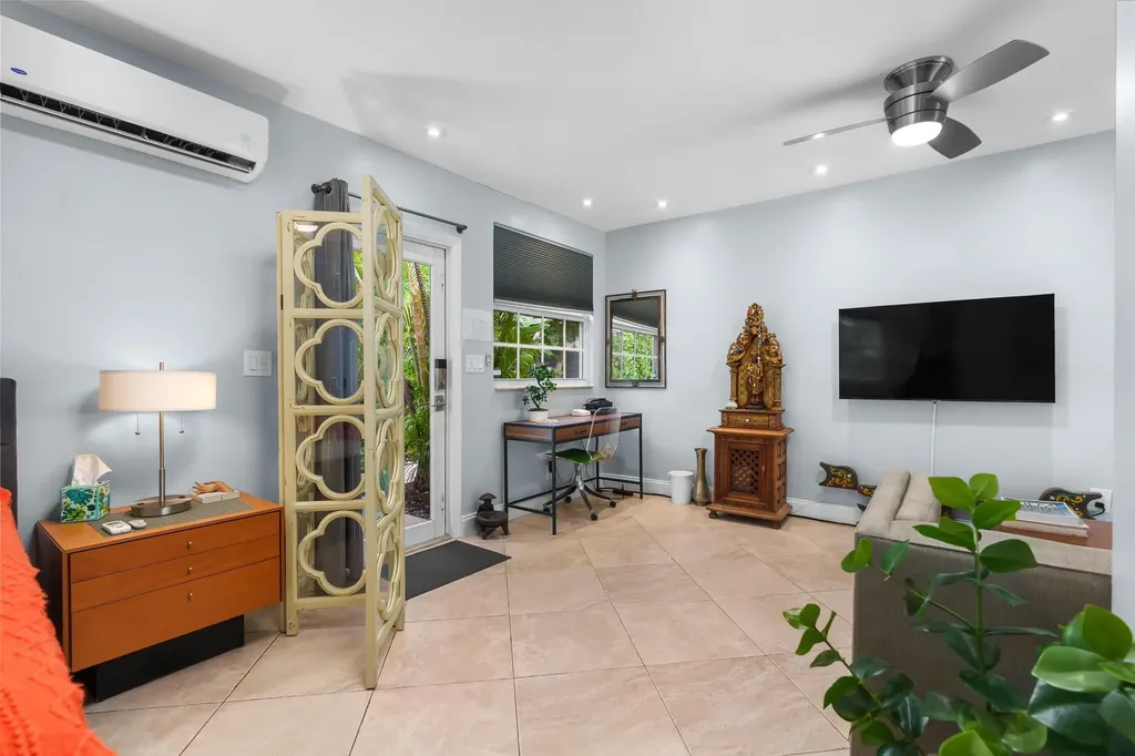 1110 NW 7th Avenue Fort Lauderdale FL 33311
