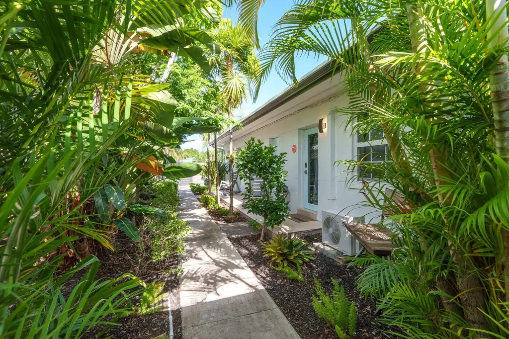 1110 NW 7th Avenue Fort Lauderdale FL 33311