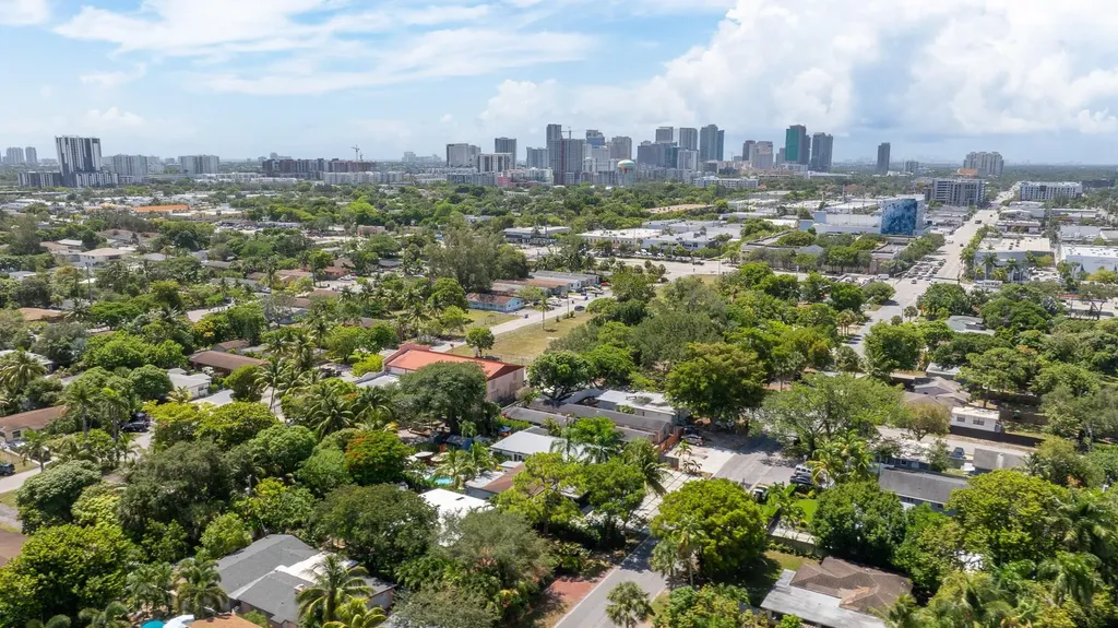 1110 NW 7th Avenue Fort Lauderdale FL 33311