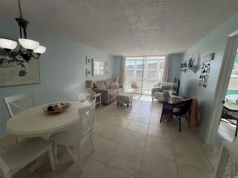 2761 N Pine Island Road Sunrise FL 33322