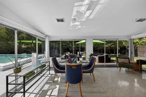 2701 NE 10th Terrace Wilton Manors FL 33334
