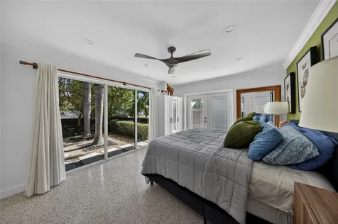 2701 NE 10th Terrace Wilton Manors FL 33334