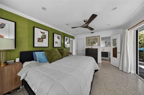2701 NE 10th Terrace Wilton Manors FL 33334