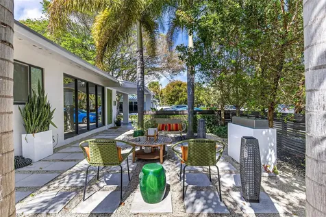 2701 NE 10th Terrace Wilton Manors FL 33334