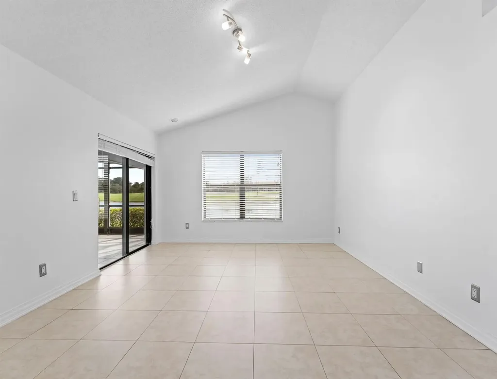 Boynton Beach FL 33472