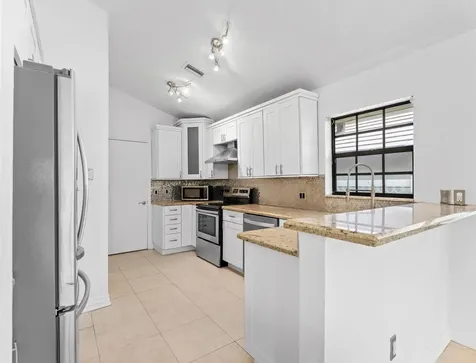 Boynton Beach FL 33472
