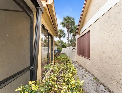 Boynton Beach FL 33472