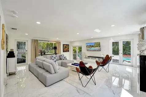 539 NE 25th Street Wilton Manors FL 33305