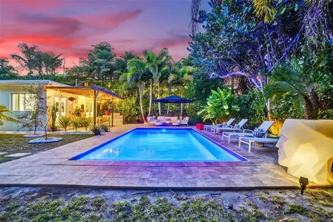 539 NE 25th Street Wilton Manors FL 33305