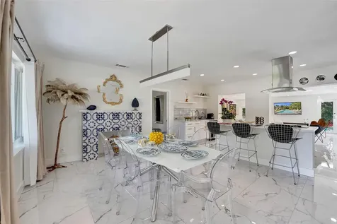 539 NE 25th Street Wilton Manors FL 33305