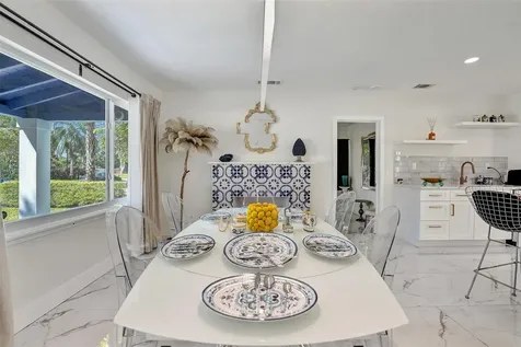 539 NE 25th Street Wilton Manors FL 33305