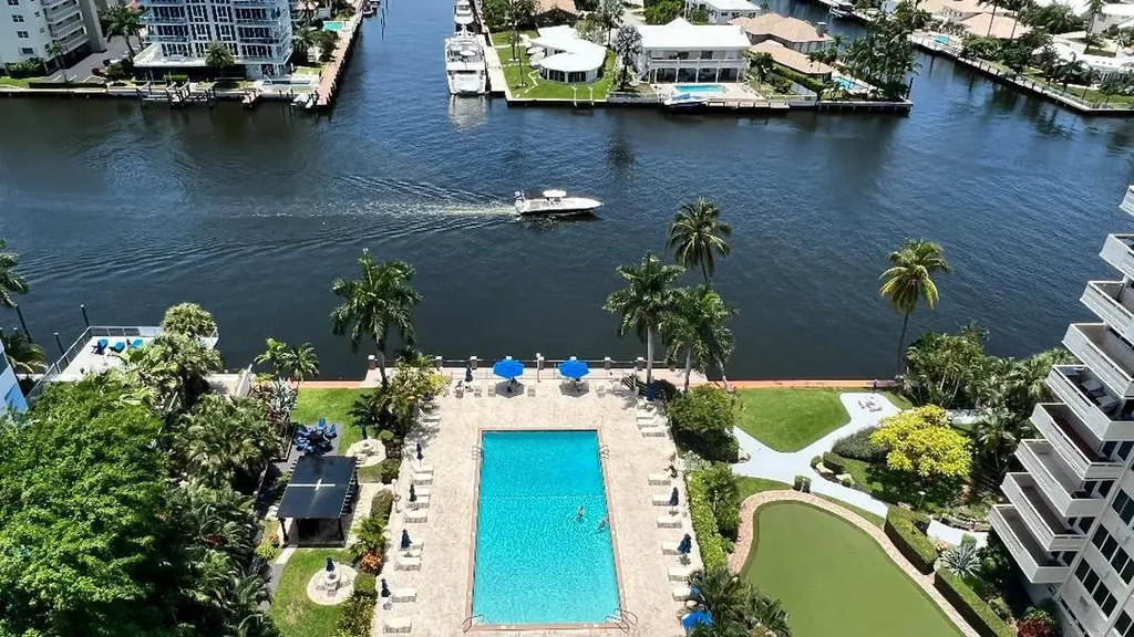 3233 NE 34th Street Fort Lauderdale FL 33308