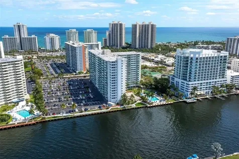 3233 NE 34th Street Fort Lauderdale FL 33308