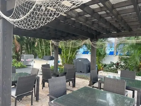 3233 NE 34th Street Fort Lauderdale FL 33308