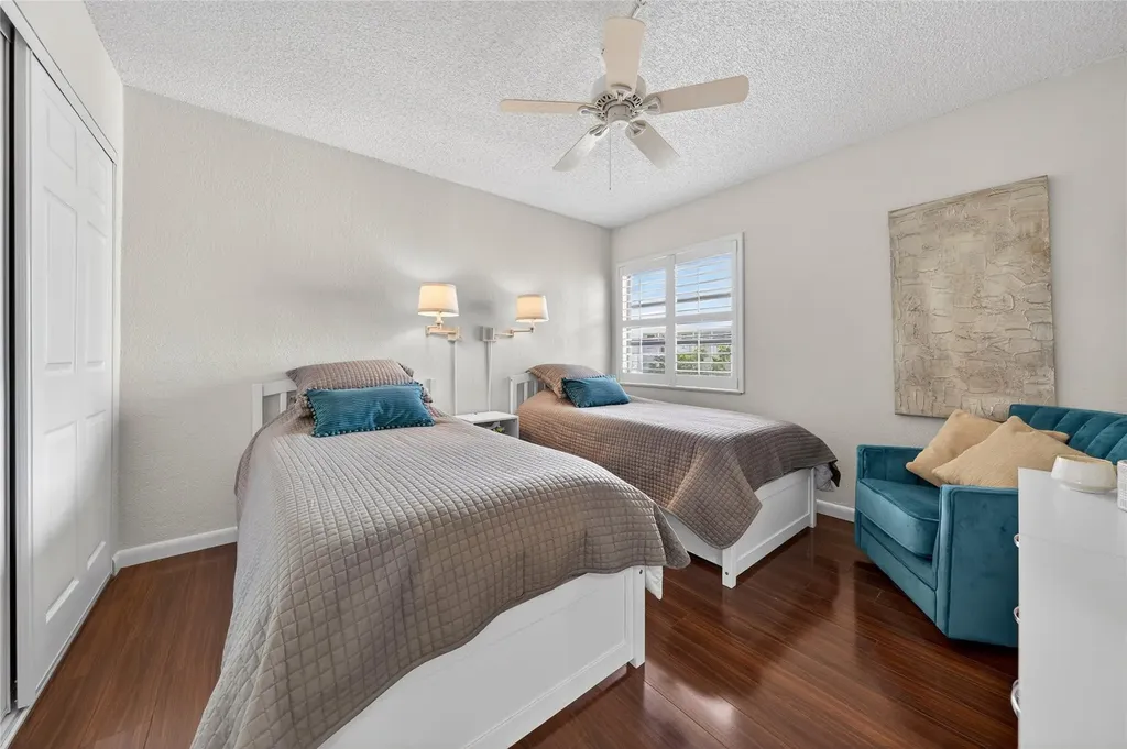 2215 Cypress Island Drive Pompano Beach FL 33069