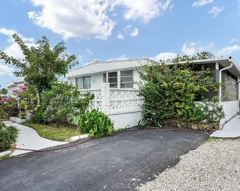 3150 Royal Palm Court Dania Beach FL 33312