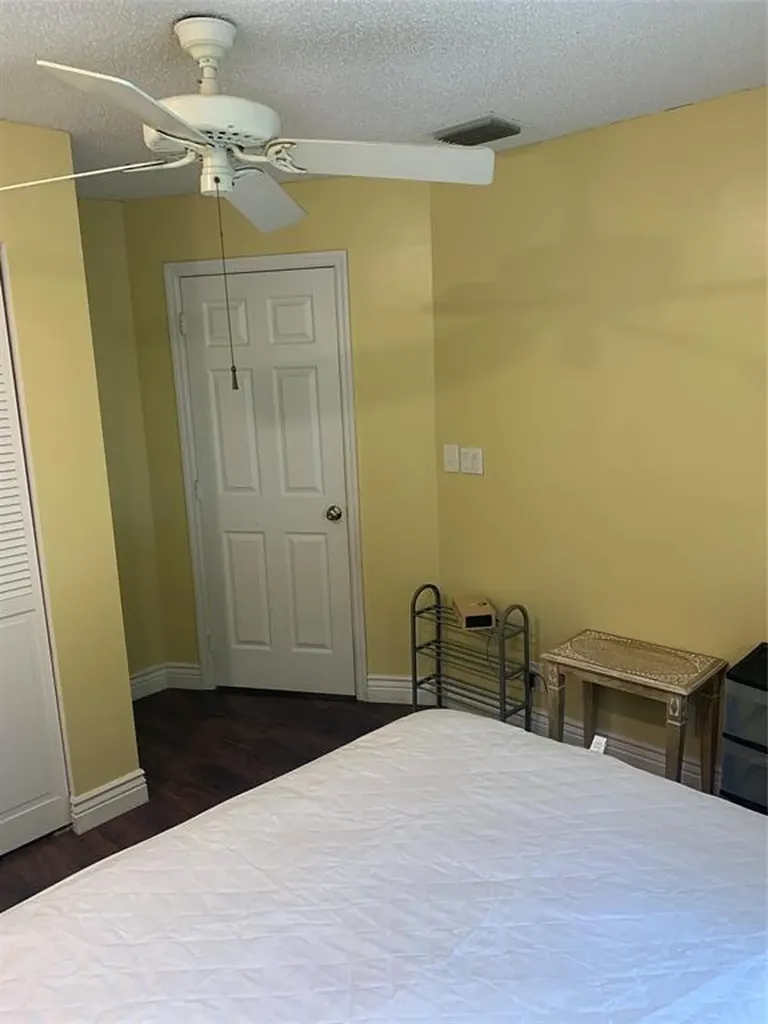 1997 Discovery Circle Deerfield Beach FL 33442