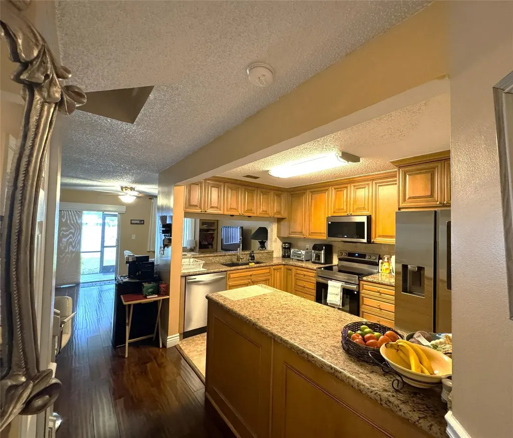 1997 Discovery Circle Deerfield Beach FL 33442