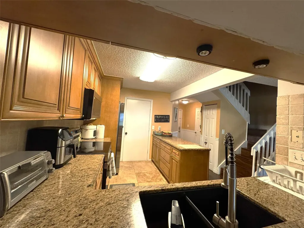 1997 Discovery Circle Deerfield Beach FL 33442