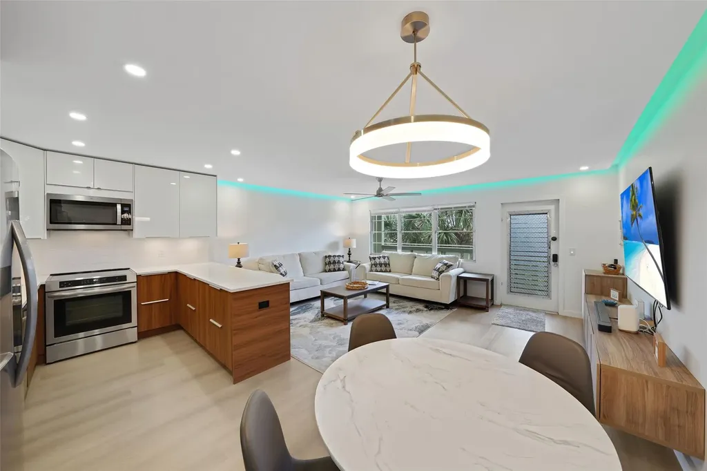 3034 Berkshire B Deerfield Beach FL 33442