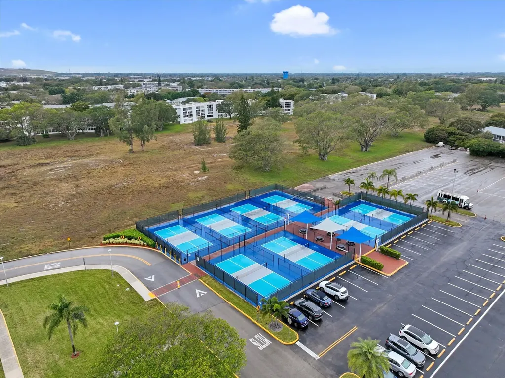 3034 Berkshire B Deerfield Beach FL 33442