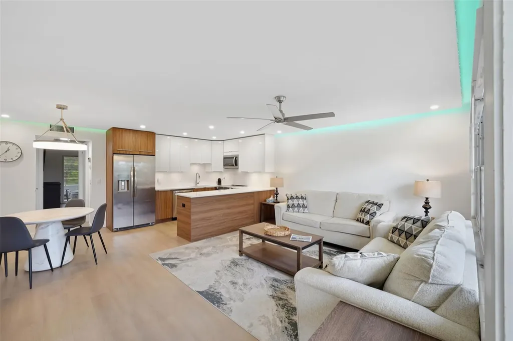3034 Berkshire B Deerfield Beach FL 33442