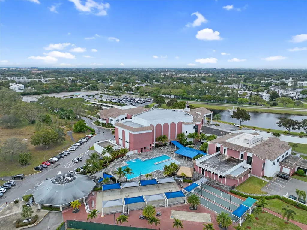 3034 Berkshire B Deerfield Beach FL 33442