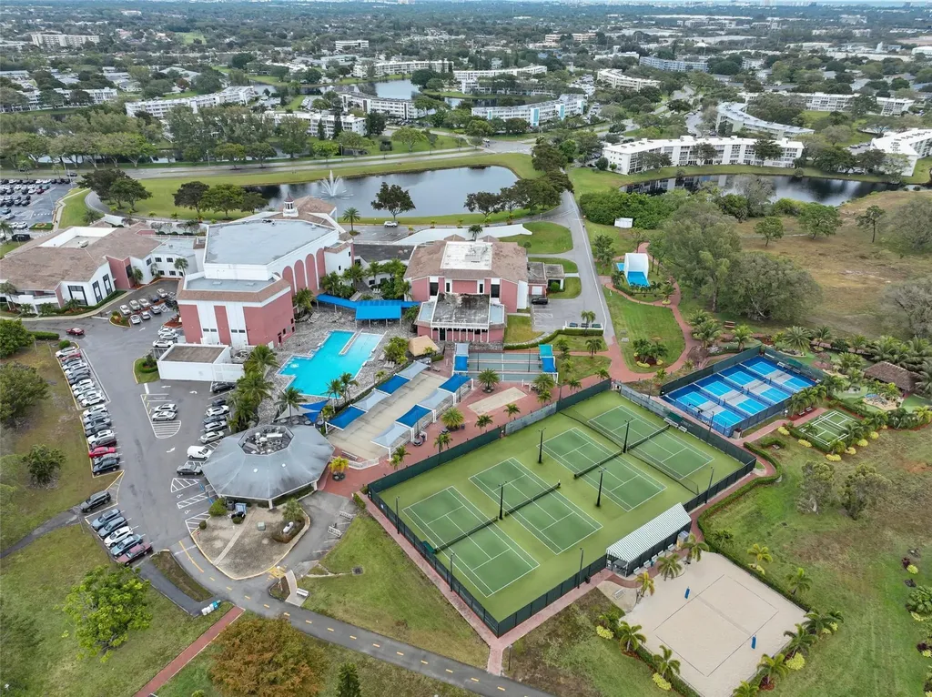 3034 Berkshire B Deerfield Beach FL 33442