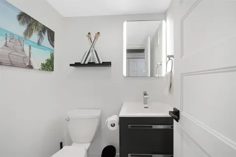 3034 Berkshire B Deerfield Beach FL 33442