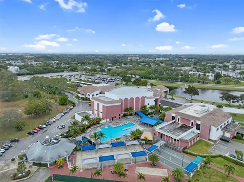 3034 Berkshire B Deerfield Beach FL 33442