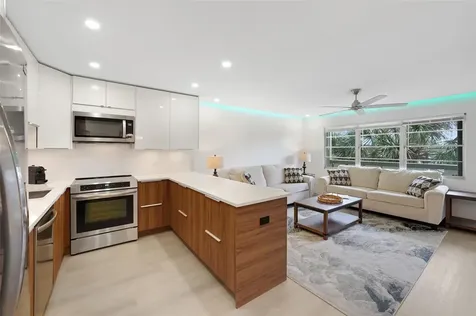 3034 Berkshire B Deerfield Beach FL 33442