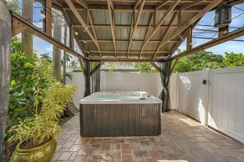 925 N Intracoastal Drive Fort Lauderdale FL 33304