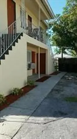 516 20th Street West Palm Beach FL 33407