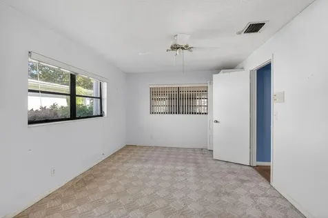 14800 Country Lane Delray Beach FL 33484