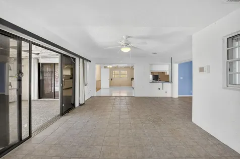 14800 Country Lane Delray Beach FL 33484