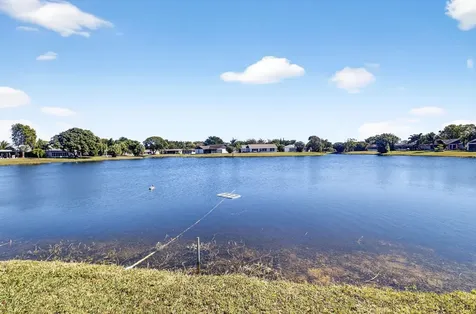 14800 Country Lane Delray Beach FL 33484