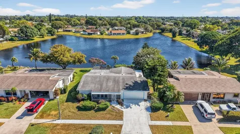 14800 Country Lane Delray Beach FL 33484