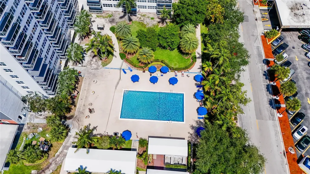 3333 NE 34th Street Fort Lauderdale FL 33308