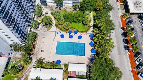 3333 NE 34th Street Fort Lauderdale FL 33308