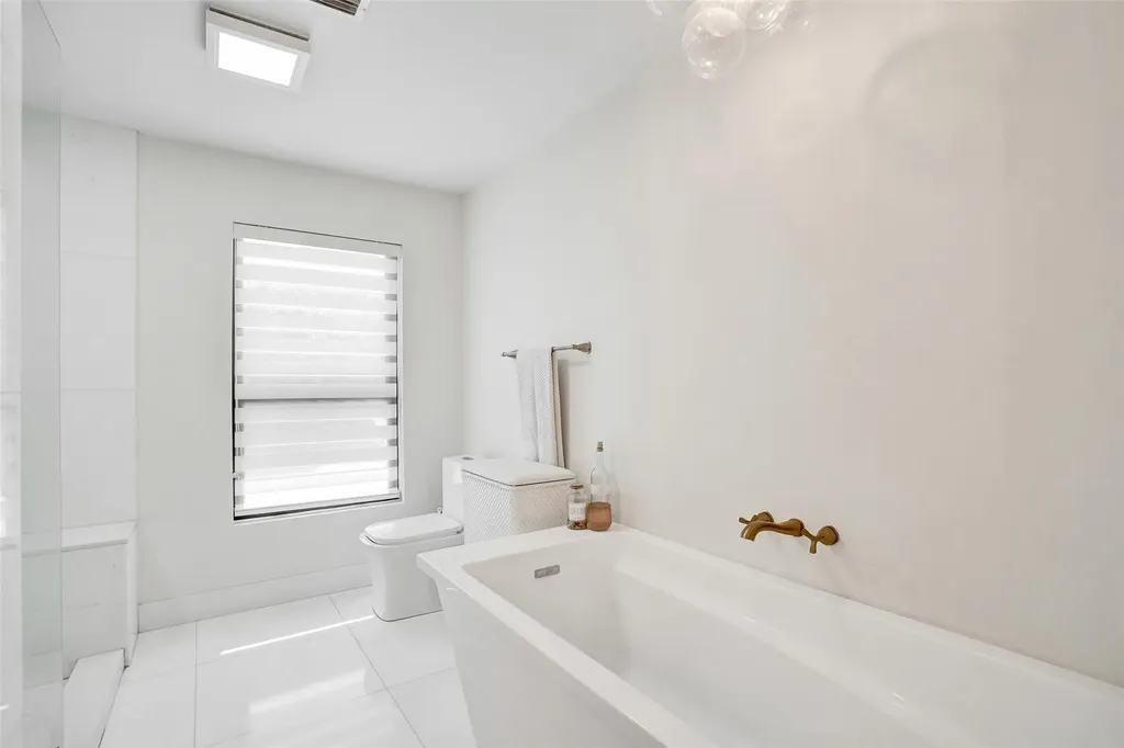 614 Lakewoode Circle W Delray Beach FL 33445