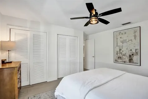 614 Lakewoode Circle W Delray Beach FL 33445