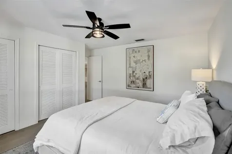 614 Lakewoode Circle W Delray Beach FL 33445