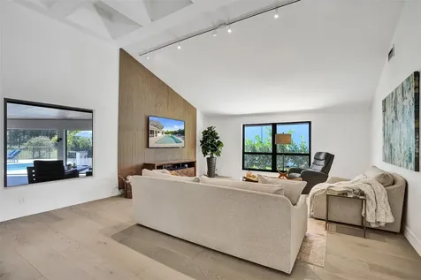 614 Lakewoode Circle W Delray Beach FL 33445