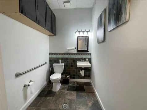 4700 W Prospect Road Oakland Park FL 33309