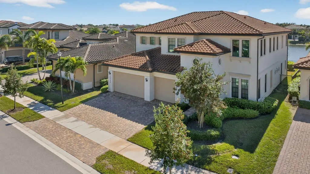 12090 Lake House Lane Parkland FL 33076