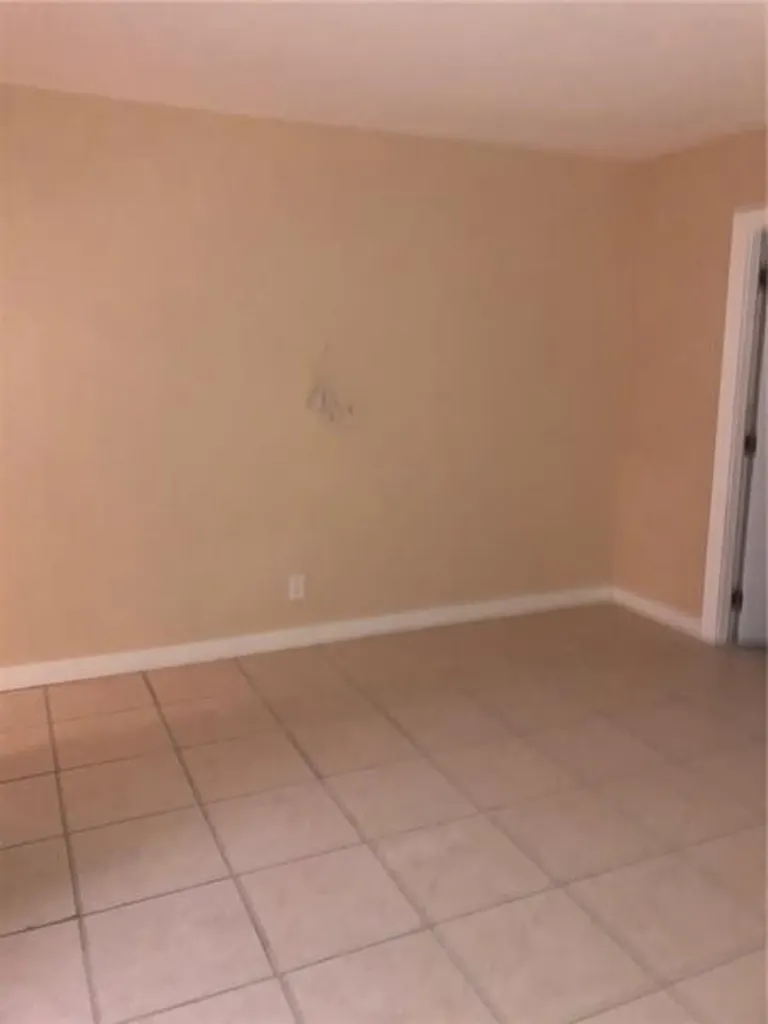 3200 NE 13th Avenue Oakland Park FL 33334