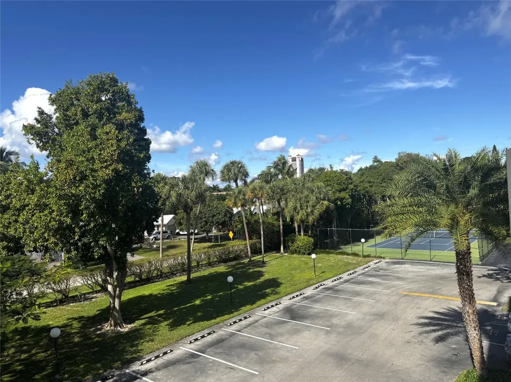 951 De Soto Road Boca Raton FL 33432