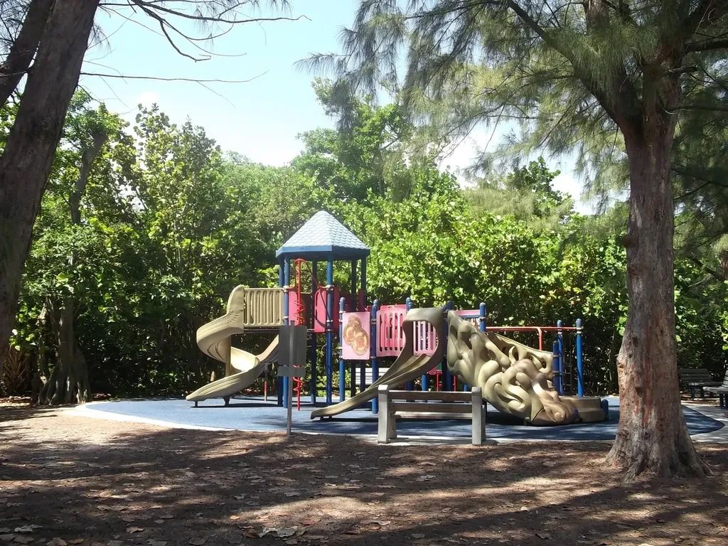 951 De Soto Road Boca Raton FL 33432