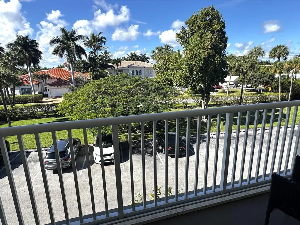 951 De Soto Road Boca Raton FL 33432