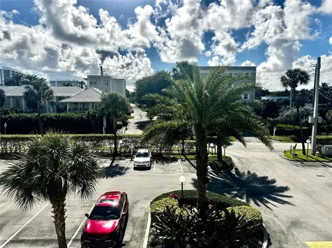 951 De Soto Road Boca Raton FL 33432
